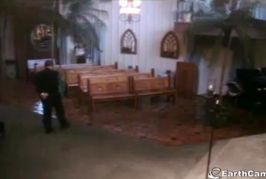 The Viva Las Vegas Wedding Chapel live streaming audio webcam