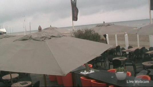 Alexander Beach Club Outdoor Bar cam
