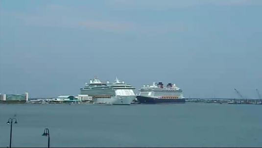 Port Canaveral Cruise Ships streaming webcam