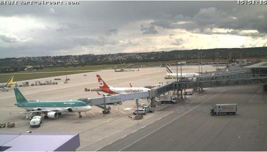 LIVE Streaming Stuttgart  Airport HD Weather Webcam