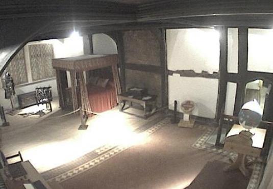 Great Chamber Ghosthunting Live Ghost Cam Ordshall Hall Manchester