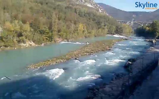 Live Streaming HD Kayak Webcam in the Soča River, Slovenia