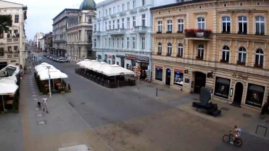 Piotrkowska Street Live Streaming Web Cam Lodz City Poland