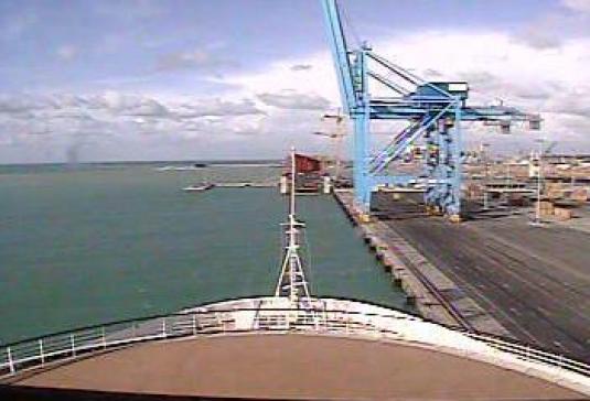 Queen Elizabeth Cruise Ship Cruise Tracking Holiday Webcam