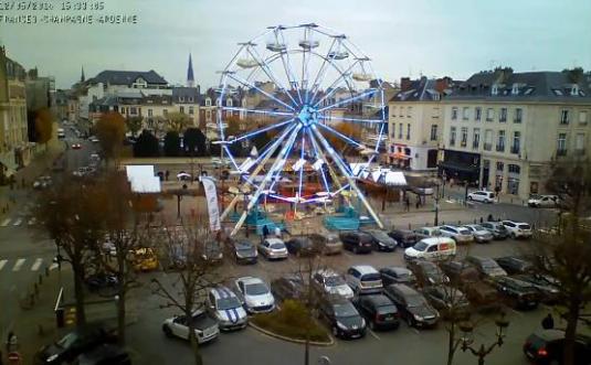 Reims Live Christmas Market Ferris Wheel Streaming Webcam France