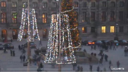 Live Dam Square Christmas and New Year Celebrations Webcam Amsterdam