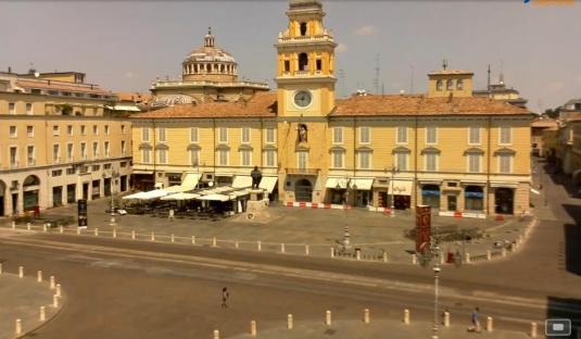 Parma City Live Garibaldi Square Web Cam Parma Italy