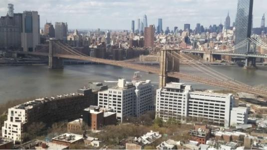 St George Tower Live Streaming Manhattan and Brooklyn Bridge NYC Webcam New York