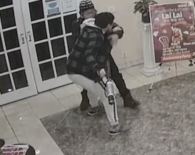 Live NBC News Stream – Monterey Park webcam video of hero disarming gunman